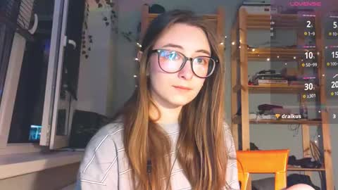 Snapshot of moonlight__lovers chatting on March 9, 2026, 5:17 pm Dana online show from March 9, 2026, 5:17 pm