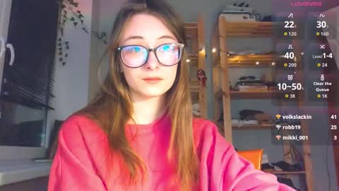 Snapshot of moonlight__lovers chatting on March 10, 2026, 5:18 pm Dana online show from March 10, 2026, 5:18 pm