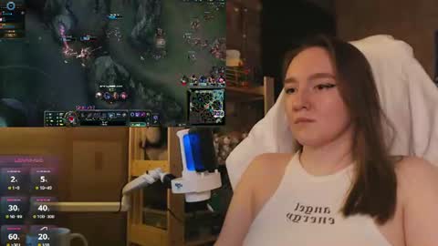 Katrin online show from July 28, 2026, 1:01 am