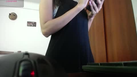 Snapshot of moonlunita chatting on February 10, 2026, 7:40 pm moonlunita online show from February 10, 2026, 7:40 pm