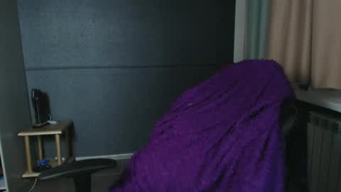 Tina online show from March 4, 2025, 8:02 am