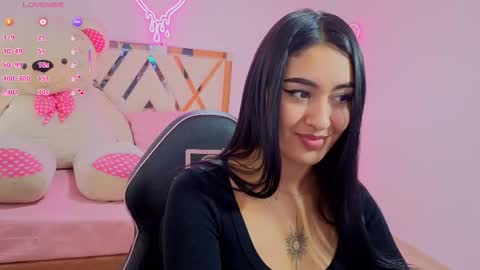 Snapshot of moonshine_tay chatting on September 18, 2025, 7:38 pm Moon online show from September 18, 2025, 7:38 pm