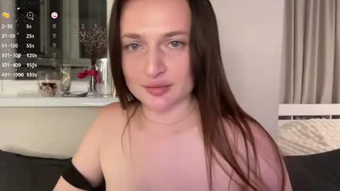 Snapshot of mooonika80 chatting on July 24, 2026, 6:50 pm Mooonika80 online show from July 24, 2026, 6:50 pm