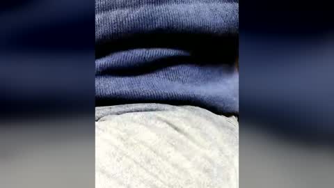 moos1 online show from March 16, 2026, 7:51 pm