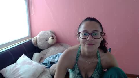 Mora Haze 3 online show from February 3, 2025, 10:11 pm