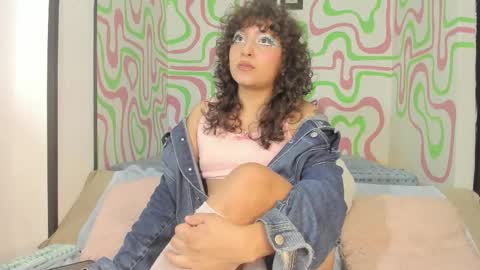 Snapshot of moraazul_sweet_ chatting on February 3, 2026, 12:53 am moraazul online show from February 3, 2026, 12:53 am