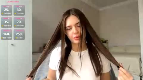 Snapshot of moraimfeld chatting on October 17, 2025, 6:27 am Fleyva online show from October 17, 2025, 6:27 am