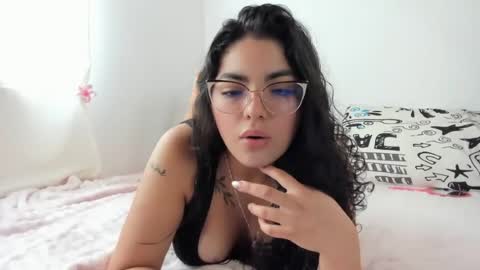 Snapshot of moralesmartinezlaura11 chatting on June 26, 2026, 6:34 pm Mily sins online show from June 26, 2026, 6:34 pm