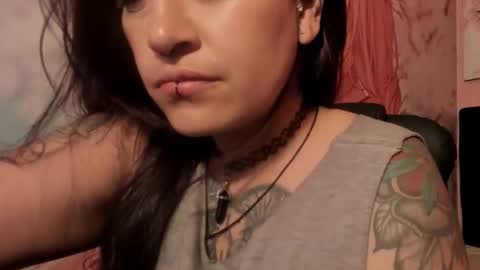 Snapshot of morana__hot chatting on March 9, 2026, 2:48 am morana__hot online show from March 9, 2026, 2:48 am