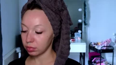 Snapshot of moranagoddess chatting on July 2, 2026, 11:49 am Morana follow my boosty online show from July 2, 2026, 11:49 am