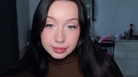 Snapshot of moranagoddess chatting on July 17, 2026, 1:40 pm Morana follow my boosty online show from July 17, 2026, 1:40 pm