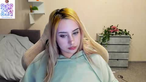 Snapshot of moranakit chatting on February 12, 2025, 3:49 pm Morana Mayer online show from February 12, 2025, 3:49 pm