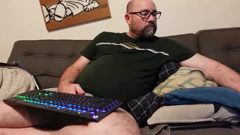 Ce nest pas Mordecai online show from March 24, 2026, 8:41 am