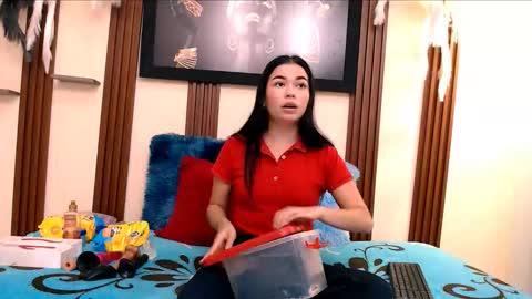 alexia online show from October 16, 2025, 7:04 pm