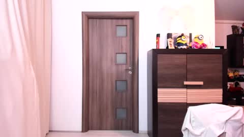 Snapshot of morelovely chatting on October 2, 2025, 4:19 am Carina online show from October 2, 2025, 4:19 am