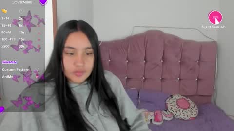 morena_rodriguez_9 online show from November 25, 2025, 11:32 am