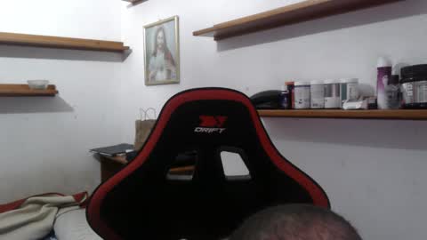 Snapshot of morenoch19 chatting on March 9, 2025, 9:25 pm alejo online show from March 9, 2025, 9:25 pm