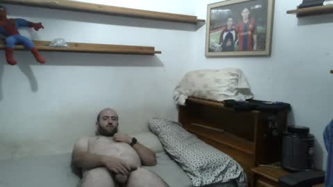 Snapshot of morenoch19 chatting on October 24, 2025, 4:03 pm alejo online show from October 24, 2025, 4:03 pm