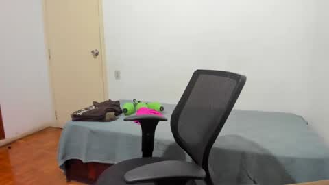 Pipo online show from January 21, 2025, 11:24 pm