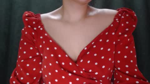 monika online show from November 8, 2025, 2:01 am