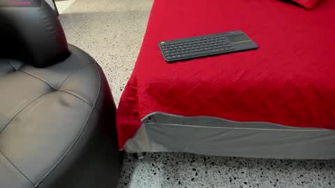 morgan_82ws online show from March 6, 2026, 7:43 pm