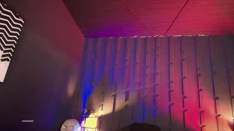 Snapshot of morganacrowley_ chatting on February 19, 2025, 1:40 am Morgana online show from February 19, 2025, 1:40 am