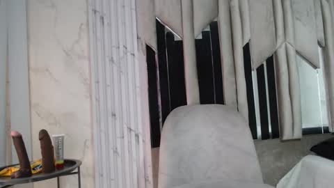 MORGAN AND MEGAN online show from November 28, 2025, 11:35 am