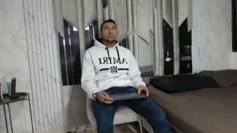 MORGAN AND MEGAN online show from December 1, 2025, 11:15 am