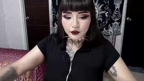 Snapshot of morganmoon1 chatting on September 21, 2025, 10:00 pm Morgan Moon online show from September 21, 2025, 10:00 pm