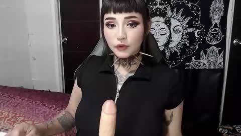 Snapshot of morganmoon1 chatting on October 25, 2025, 10:15 pm Morgan Moon online show from October 25, 2025, 10:15 pm