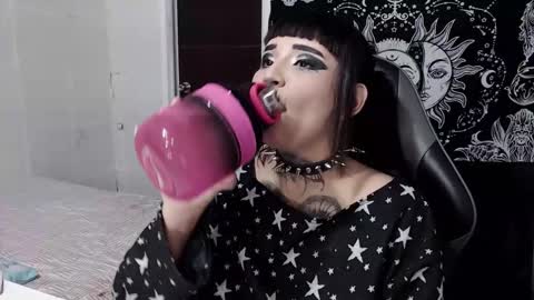 Snapshot of morganmoon1 chatting on November 30, 2025, 10:47 pm Morgan Moon online show from November 30, 2025, 10:47 pm