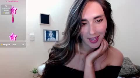 Snapshot of moriahhoe chatting on December 26, 2024, 7:49 pm Moriah online show from December 26, 2024, 7:49 pm