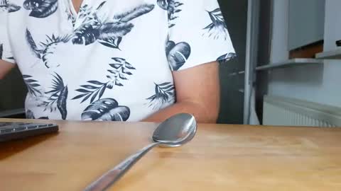 Snapshot of morris_01 chatting on November 18, 2025, 5:06 pm Morris online show from November 18, 2025, 5:06 pm