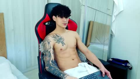 Snapshot of morthy_downey chatting on January 23, 2025, 1:35 pm Morthy online show from January 23, 2025, 1:35 pm