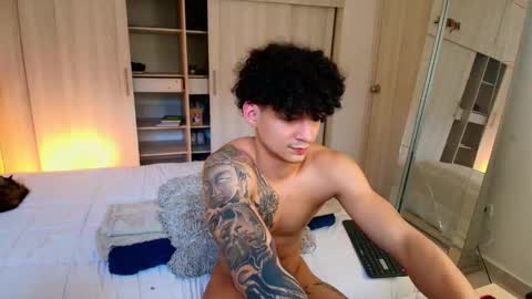 Snapshot of morthy_downey chatting on February 6, 2025, 10:21 pm Morthy online show from February 6, 2025, 10:21 pm