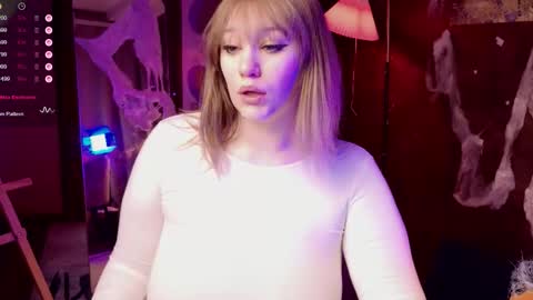 morvelyn online show from October 31, 2025, 4:30 pm