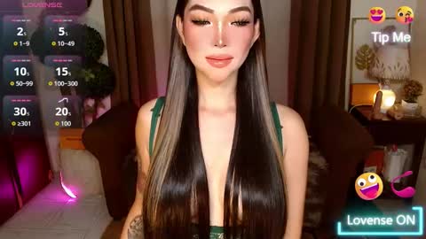 mouthwatering_ayesha online show from December 23, 2025, 1:58 am