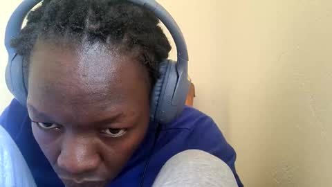 Mouthymiss online show from November 14, 2025, 8:57 am