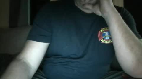 Snapshot of mr1bucket chatting on April 7, 2026, 12:55 am mr1bucket online show from April 7, 2026, 12:55 am