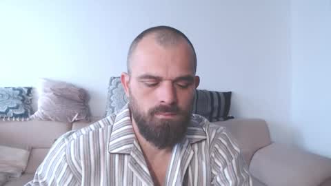 mr_alpacino online show from November 30, 2025, 9:02 am