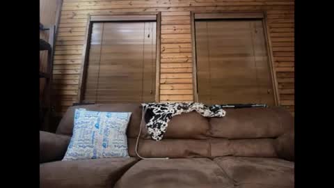 mr_anonymous025 online show from April 4, 2026, 9:51 am