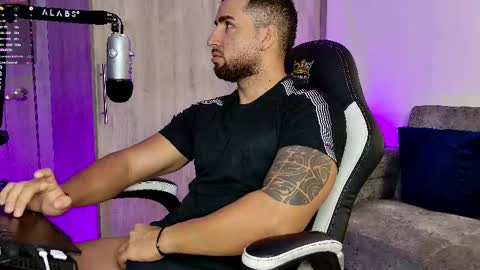 David online show from February 17, 2025, 11:44 am