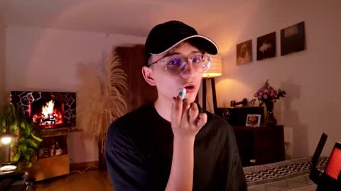 Mr Evans online show from October 11, 2025, 4:49 pm