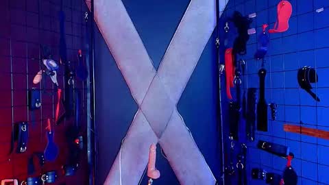 mr_kate_bdsm online show from November 19, 2025, 8:42 pm