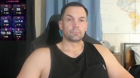Snapshot of mr_mac69 chatting on December 18, 2024, 1:59 am Cam online show from December 18, 2024, 1:59 am