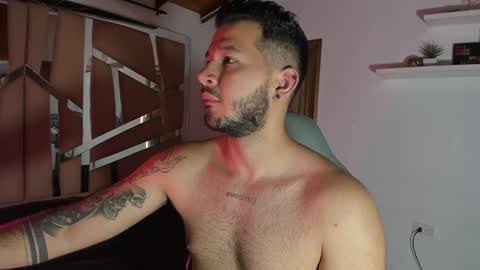 MIKEE online show from January 24, 2025, 3:11 am