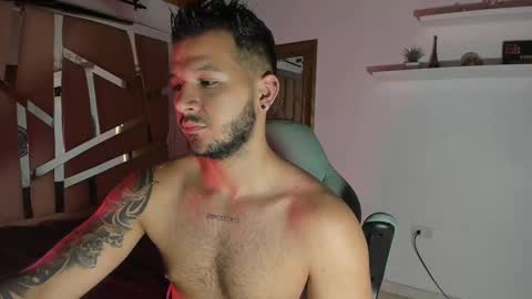 MIKEE online show from March 5, 2025, 3:08 am