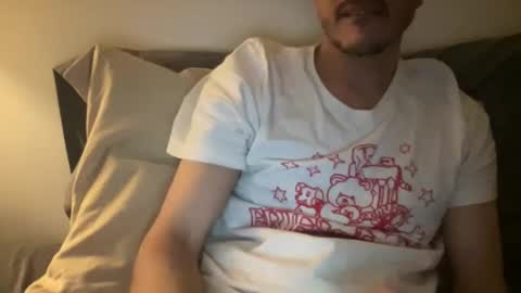 mr_neeko online show from April 6, 2026, 11:27 pm