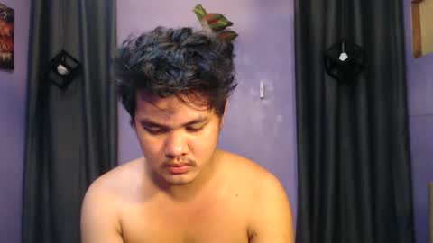 mr_olivercummerx online show from November 17, 2025, 5:19 pm