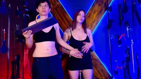 Snapshot of mr_sadistiic_ chatting on October 16, 2025, 3:29 am Sadistic online show from October 16, 2025, 3:29 am